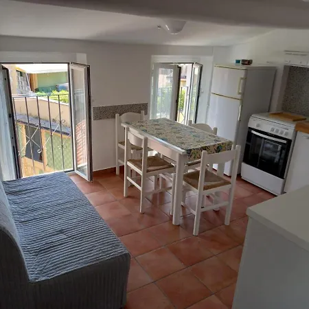 La Soffitta Vicino Al Mare Apartment Varazze Exterior photo