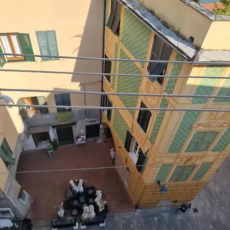 La Soffitta Vicino Al Mare Apartment Varazze Exterior photo
